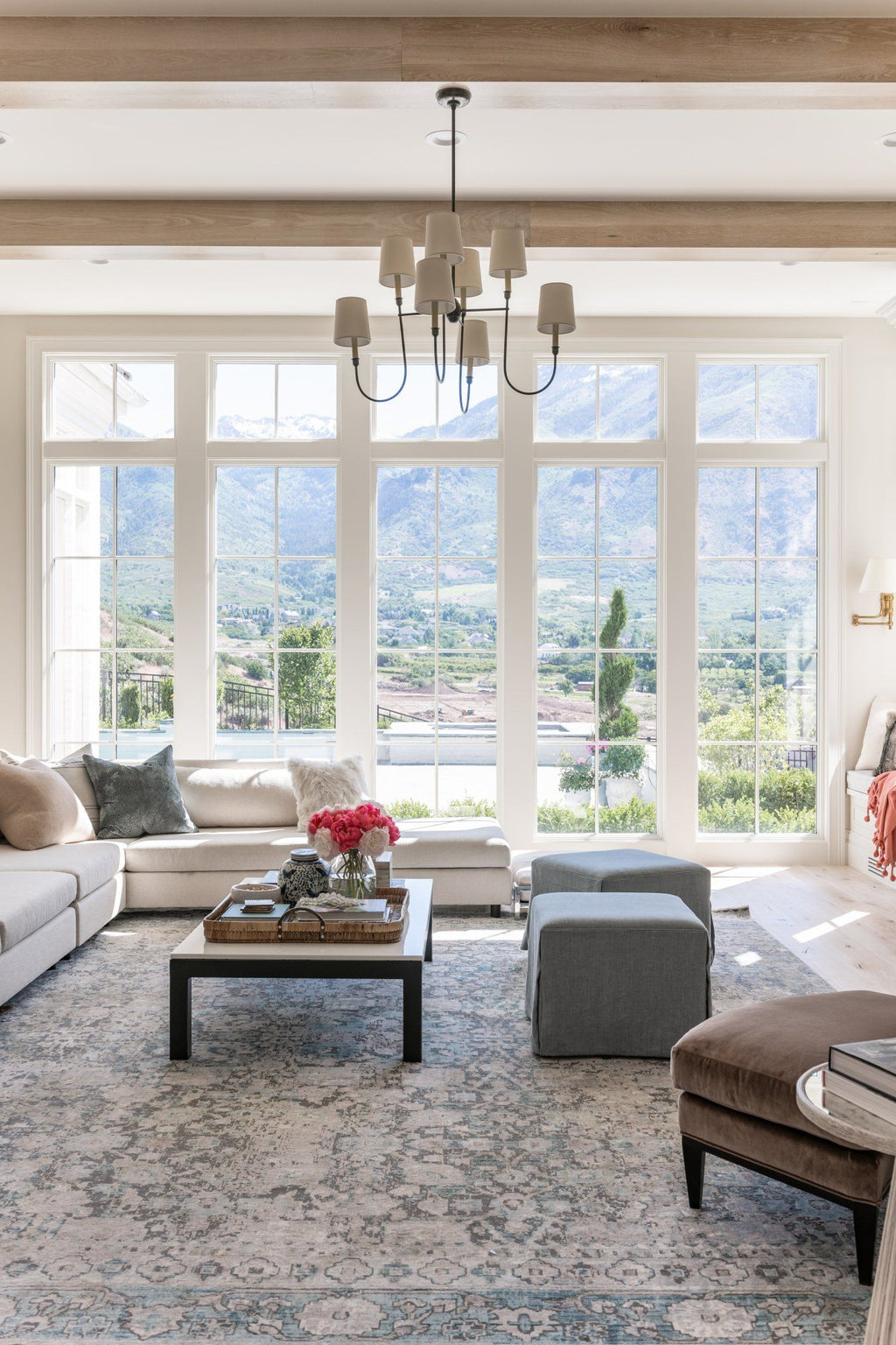 Rachel Parcell Living Roomnull